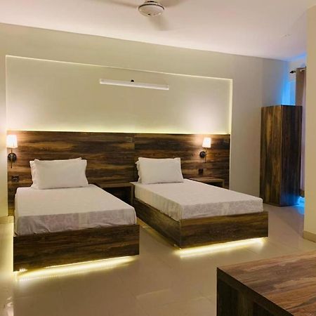 איסלמאבד Thomas Guest House מראה חיצוני תמונה
